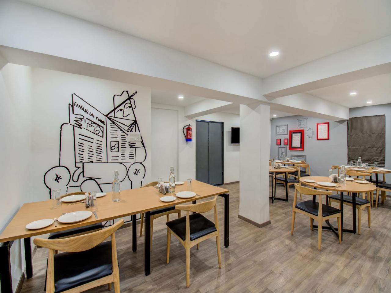 Oyo Townhouse 66 Nagpur Station Ca Road Hotell Eksteriør bilde