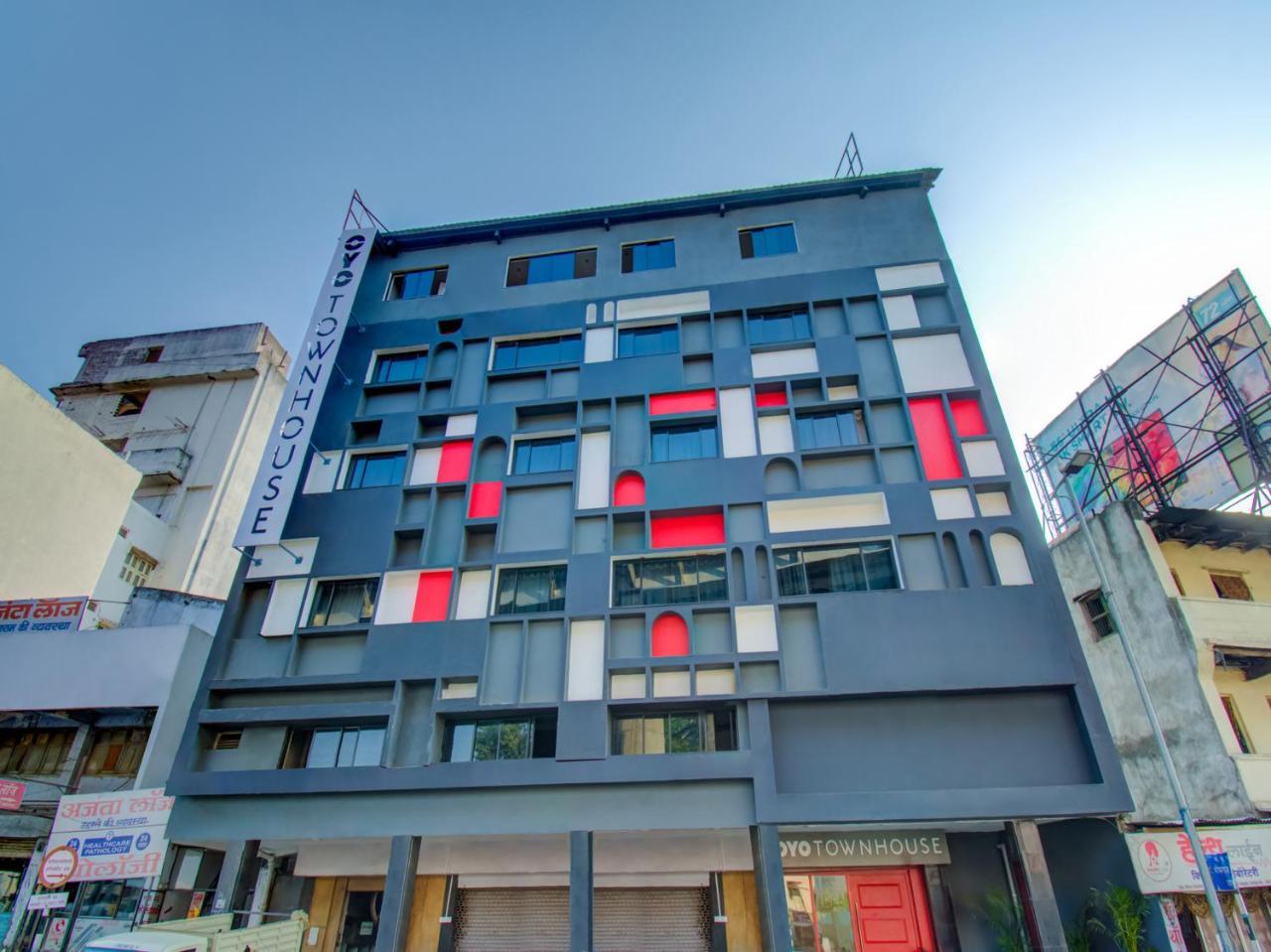 Oyo Townhouse 66 Nagpur Station Ca Road Hotell Eksteriør bilde